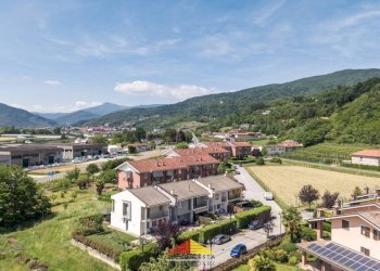 Vista - Villa a Schiera via Drago, 117, Verzuolo - foto 8