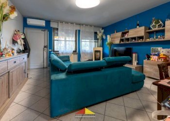 Salone - Villa a Schiera via Drago, 117, Verzuolo - foto 15