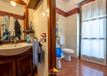 Bagno - Villa a Schiera via Drago, 117, Verzuolo - foto 18