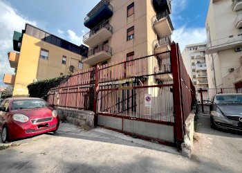 Foto 1 - Magazzino Corso Dei Mille
895, Palermo - foto 1