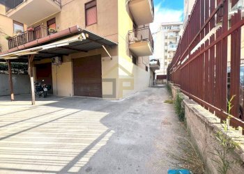 Foto 2 - Magazzino Corso Dei Mille
895, Palermo - foto 2
