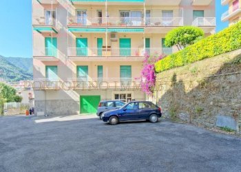 Facciata - Four-room apartment via dei Pioppi, Rapallo - photo 37