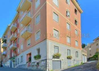 Facciata - Four-room apartment via del Milite Ignoto, Rapallo - photo 10
