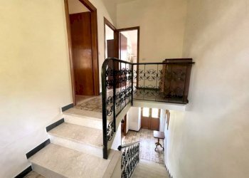 Scala - Independent house Regione Lunassi, Fabbrica Curone - photo 7