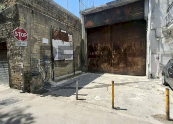 Edificio all\'aperto - Shed via Gaimabattista Vela
6, Napoli - photo 2