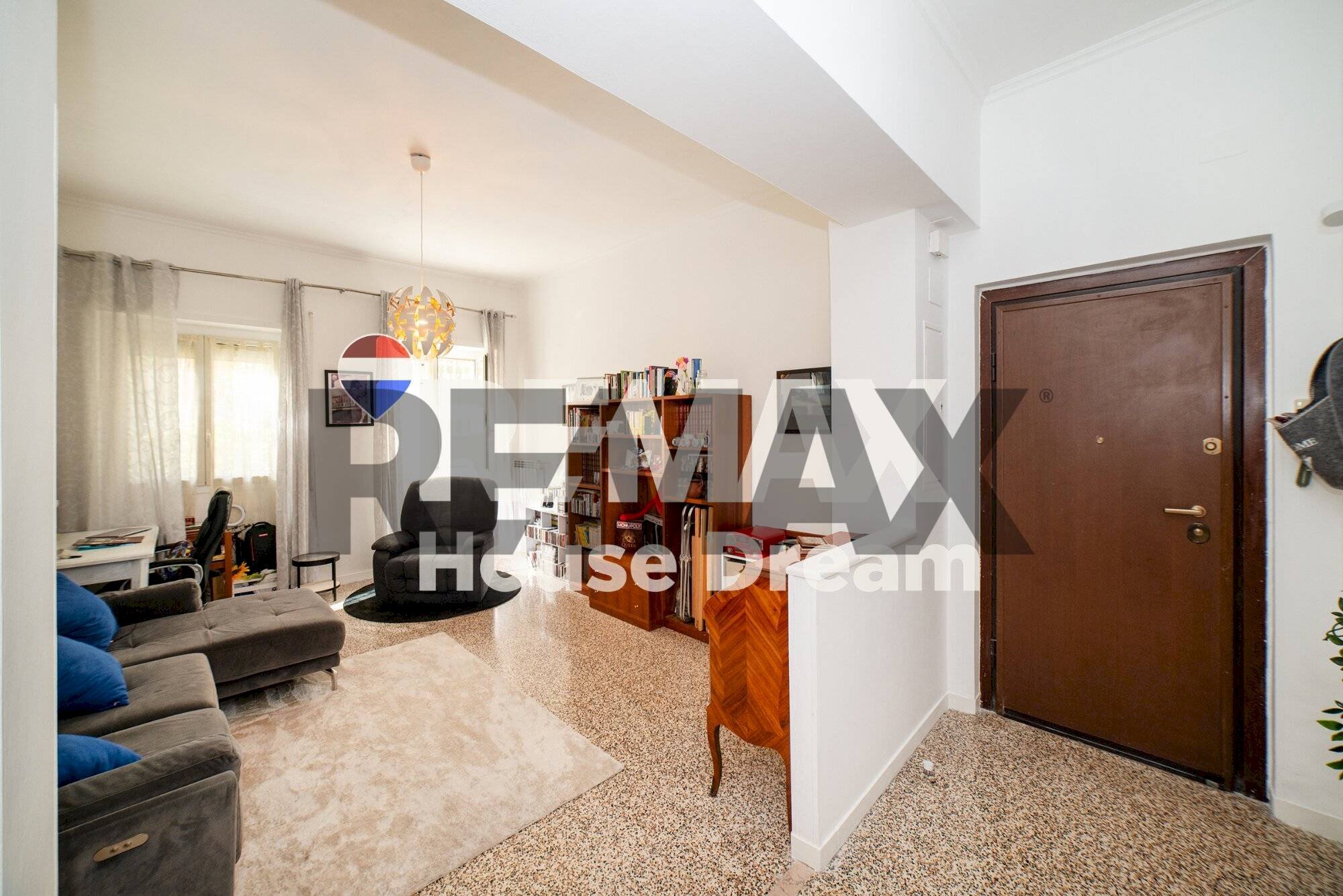 Sala da pranzo - Three-room apartment VIALE SAN GIOVANNI BOSCO
 
72, Roma - photo 1