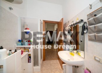 Bagno - Three-room apartment VIALE SAN GIOVANNI BOSCO
72, Roma - photo 9