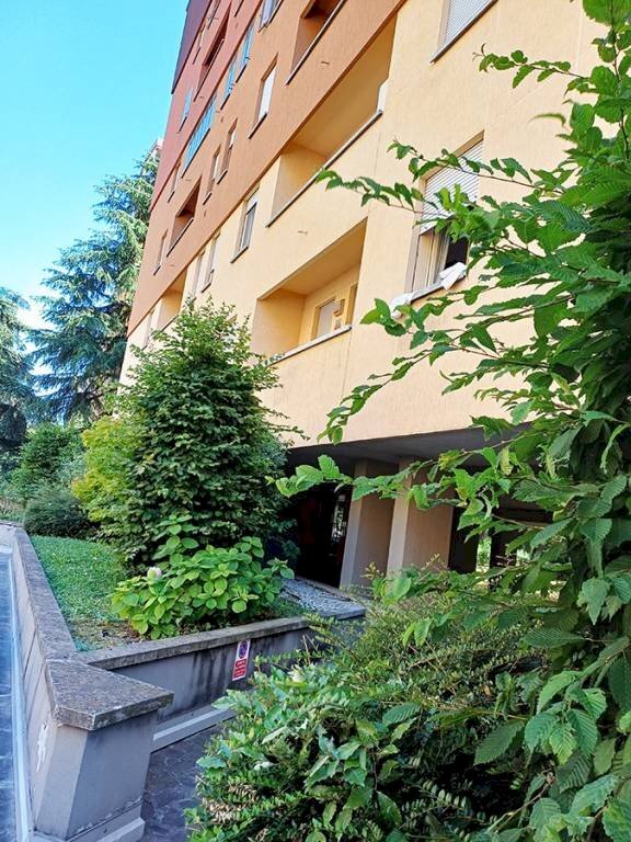 Facciata - Quadrilocale via Misa, 30, Bologna (zona Mazzini) - foto 2