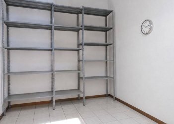 Foto 13 - Commercial Premises VIA E. FERMI
21, Ispra - photo 13