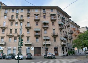 Facciata - Warehouse corso Belgio, 159, Torino (neighborhood Vanchiglietta) - photo 1