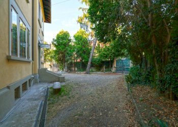 Giardino - Appartamento via Paolo Fabbri, Bologna (zona Massarenti) - foto 4