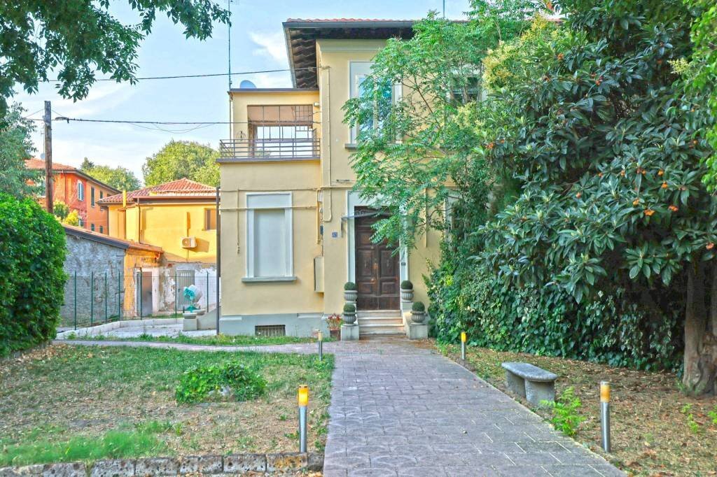 Giardino - Villa via Paolo Fabbri, Bologna (neighborhood Massarenti) - photo 1