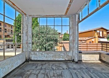 Veranda - Villa via Paolo Fabbri, Bologna (zona Massarenti) - foto 13