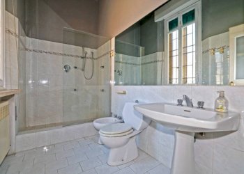 Bagno - Villa via Paolo Fabbri, Bologna (zona Massarenti) - foto 20