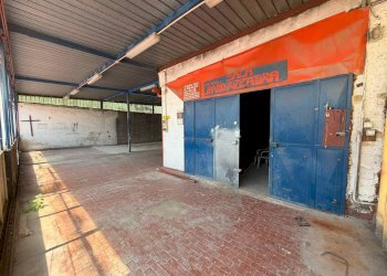 Foto 2 - Shop Via Ponteselice, Casagiove - photo 2