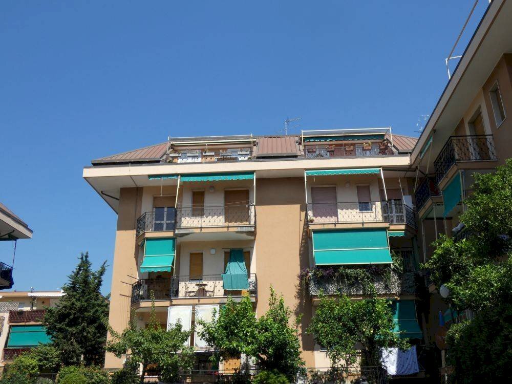 Facciata - Two-room apartment largo Ponte Romano, Loano - photo 2