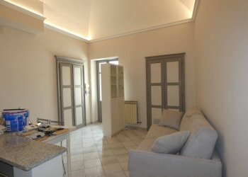 Cucina - Monolocale via Urbano Rattazzi, Alba - foto 1