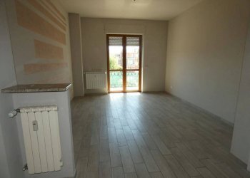 Cucina - Quadrilocale corso Europa, 42, Alba - foto 3