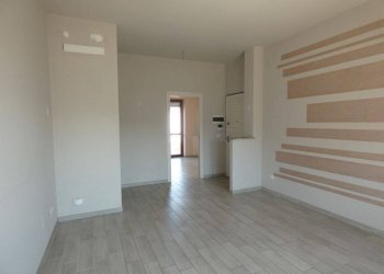 Cucina - Quadrilocale corso Europa, 42, Alba - foto 5