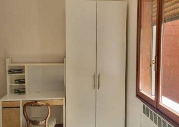 Camera da letto - Appartamento via Mario Bastia, 29, Bologna (zona Costa Saragozza) - foto 12
