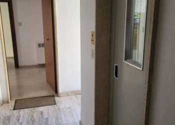 Ascensori - Apartment via Mario Bastia, 29, Bologna (neighborhood Costa Saragozza) - photo 25