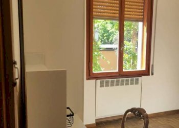 Camera da letto - Appartamento via Mario Bastia, 29, Bologna (zona Costa Saragozza) - foto 15