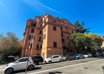 Facciata - Trilocale via Alessandro Algardi, Roma - foto 22