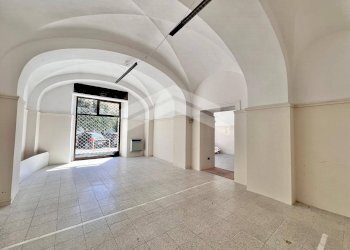 Foto 1 - Commercial Premises C.so Bucci, Campobasso - photo 1