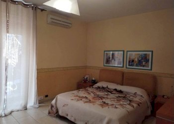 Camera da letto - Four-room apartment via Plaia, Catania - photo 4