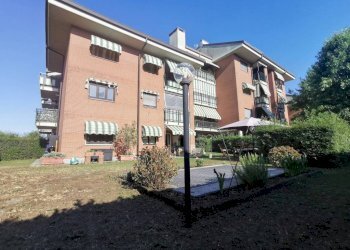 Facciata - Quadrilocale via Giuseppe Paganelli, 60, Venaria Reale - foto 16