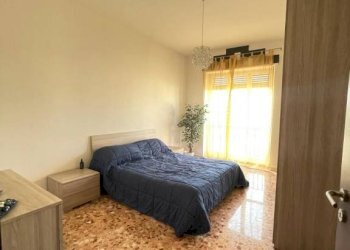 Camera da letto - Three-room apartment via Lauro Rossi, 71, Torino (neighborhood Barriera Milano) - photo 9