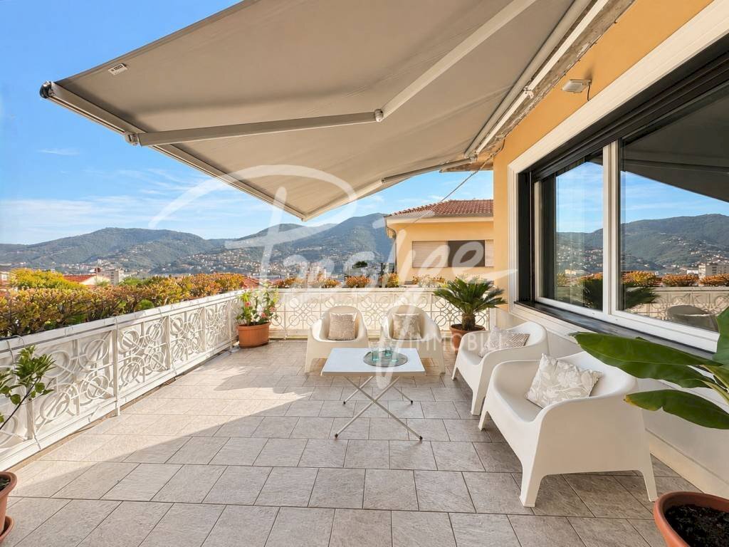 Terrazzo - Four-room apartment via dei Colli, La Spezia - photo 1