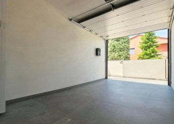 Box auto - Villa via La Spezia, SN, Parma - photo 26