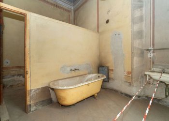Bagno - Palazzo Storico piazza DEL MUNICIPIO, Carrù - foto 19