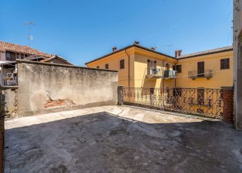 Terrazzo - Palazzo Storico piazza DEL MUNICIPIO, Carrù - foto 27