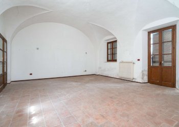Sala piano terra - Palazzo Storico piazza DEL MUNICIPIO, Carrù - foto 39