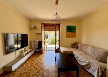 Camera da letto - Trilocale via Paolo Vasario, 12, Luserna San Giovanni - foto 1