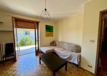 Camera da letto - Trilocale via Paolo Vasario, 12, Luserna San Giovanni - foto 4