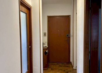 Corridoio - Three-room apartment via Paolo Vasario, 12, Luserna San Giovanni - photo 19