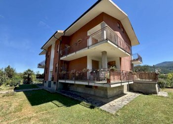 Facciata - Trilocale via Paolo Vasario, 12, Luserna San Giovanni - foto 44