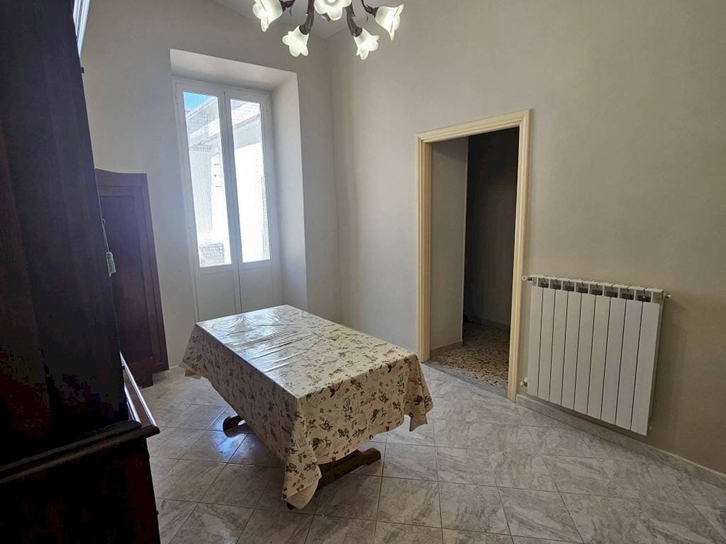 Cucina - Quadrilocale via Seconda Nazionale, Castel Sant'Angelo - foto 2