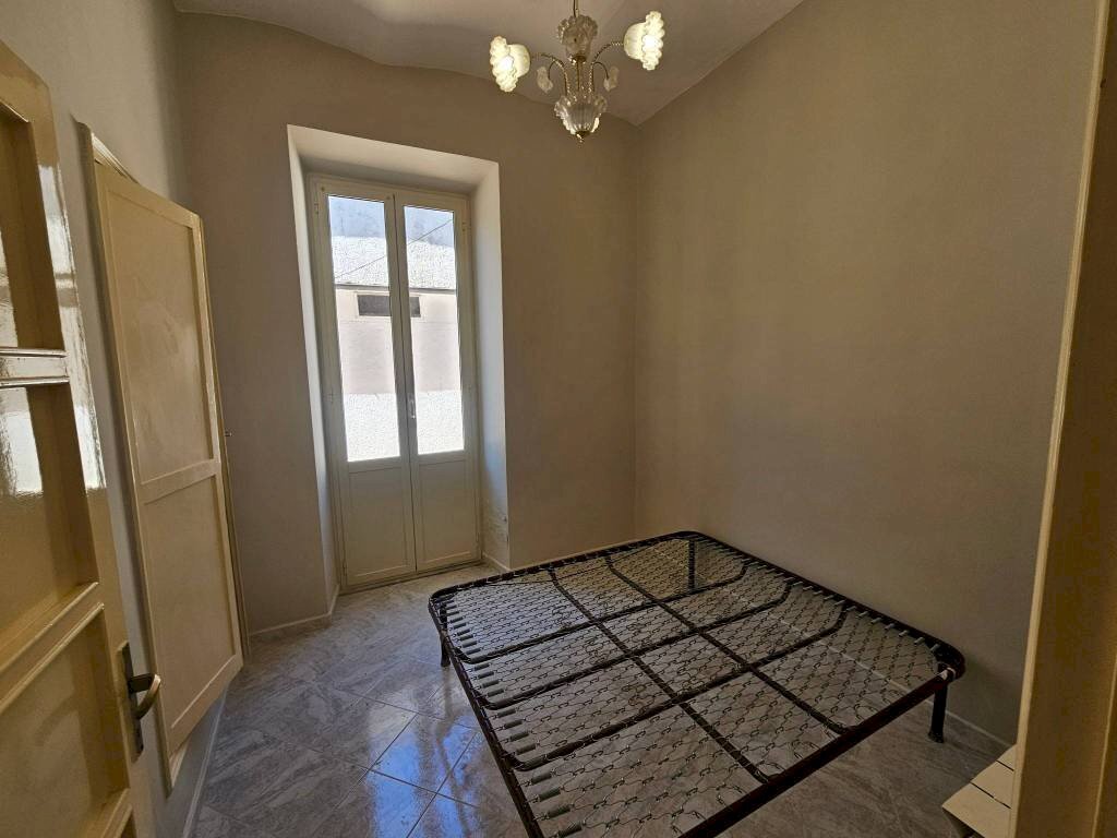 Camera da letto - Quadrilocale via Seconda Nazionale, Castel Sant'Angelo - foto 3