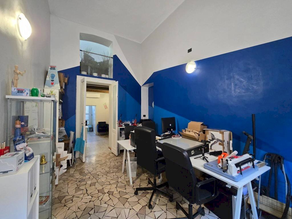 Ufficio - Negozio via Villarbasse, 27, Torino (zona San Paolo) - foto 1