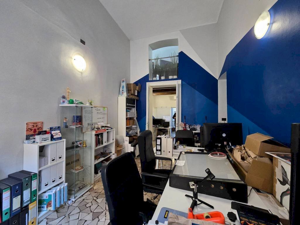 Ufficio - Negozio via Villarbasse, 27, Torino (zona San Paolo) - foto 2