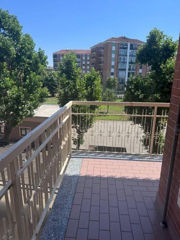 Balcone - Appartamento via Viglione, Carmagnola - foto 3