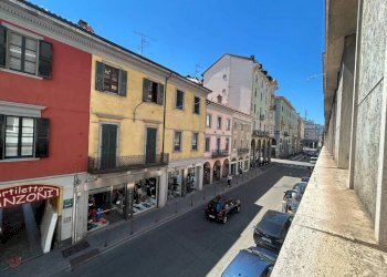 Zona - Three-room apartment via Alessandro Manzoni, 3, Varese - photo 5