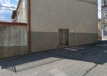 Facciata - Independent house via Timparello, Savelli - photo 10