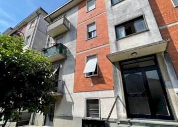 Facciata - Three-room apartment via Giacomo Leopardi, 10, Cornate d'Adda - photo 1