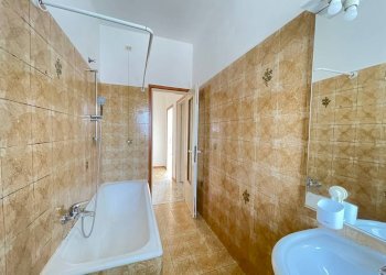 Bagno - Three-room apartment via Giacomo Leopardi, 10, Cornate d'Adda - photo 15