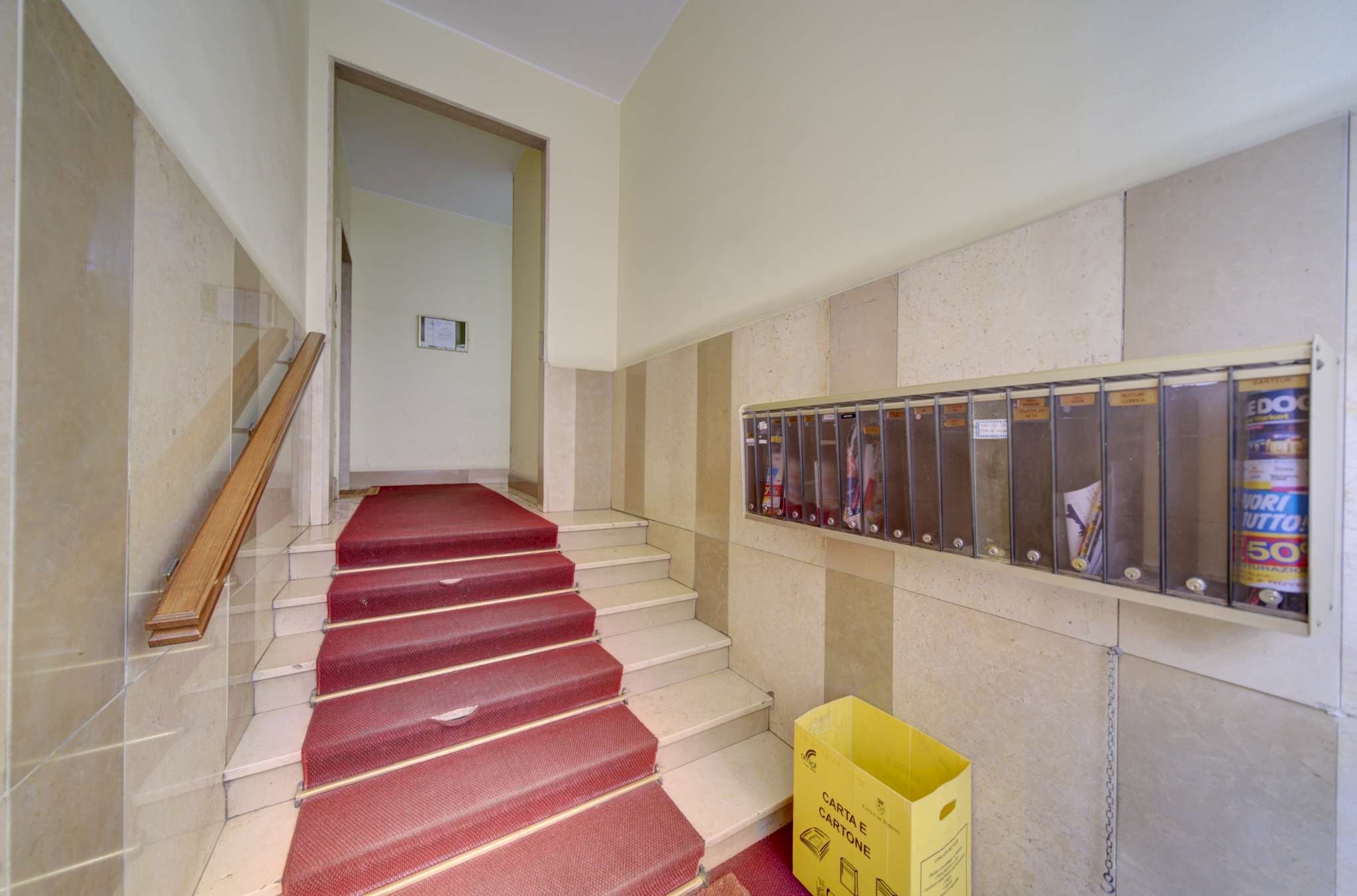 ANDRONE - Attic via PORDENONE, 16, Torino (neighborhood Santa Rita) - photo 2